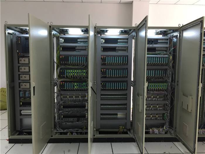 PLC控制柜